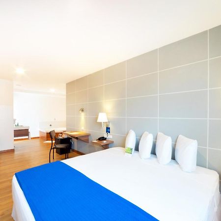 Hotel Lp Equipetrol Santa Cruz de La Sierra Exteriér fotografie